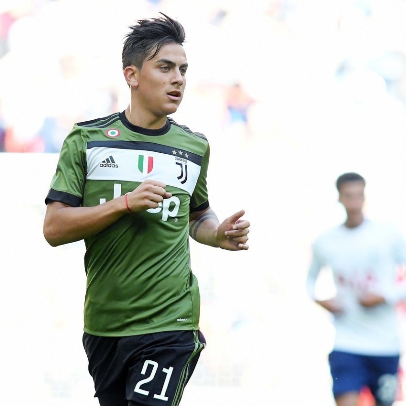 Dybala's Match-Issue Shirt, Chievo-Juventus 2018