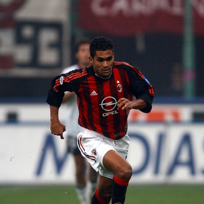 Have Dinner with AC Milan Legends Massaro and Serginho at Hotel Melia in Milan