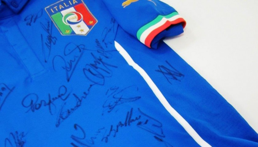 FIGC ITALIA MAGLIA AUTHENTIC FIRMATA CON BOX PUMA LIMITED EDITION C