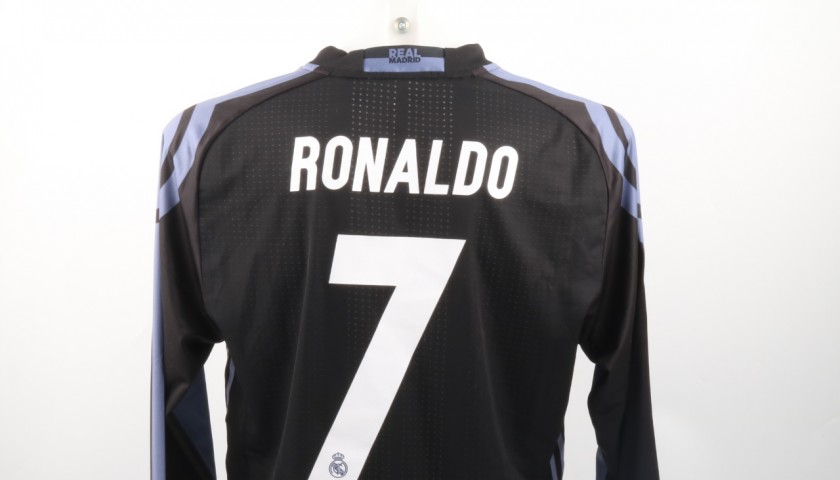 Cristiano Ronaldo Match Issued/Worn Shirt, Liga 2016/17 - CharityStars