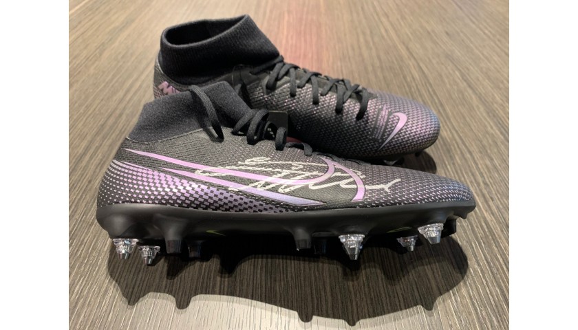 Nike Mercurial Boots - Signed by Cristiano Ronaldo ...