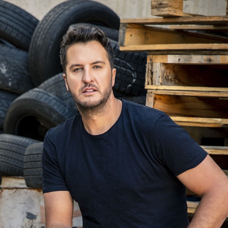 Chitarra con CD autografato da Luke Bryan
