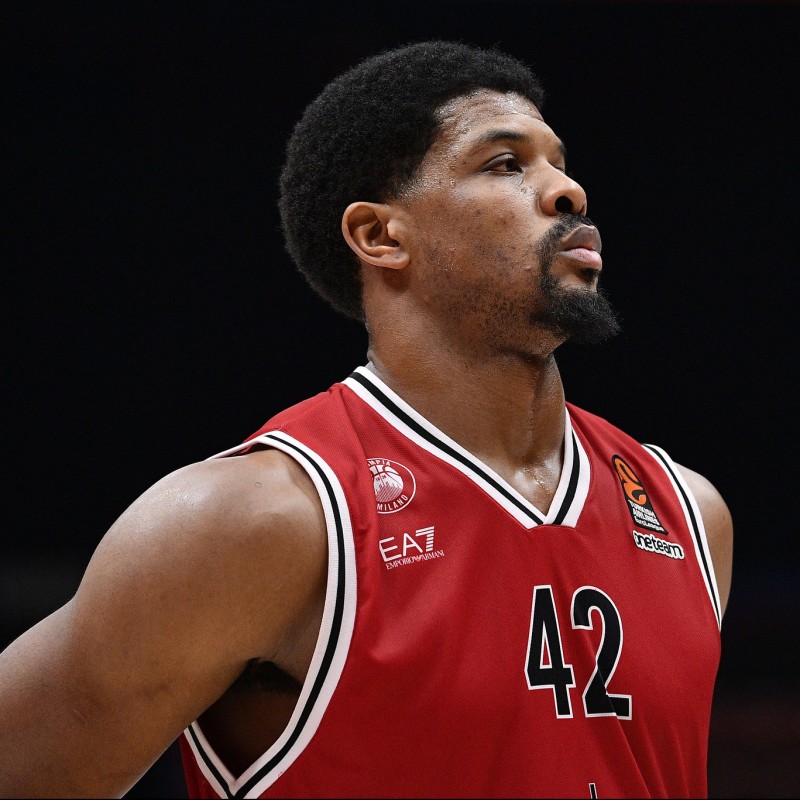 olimpia milano jersey