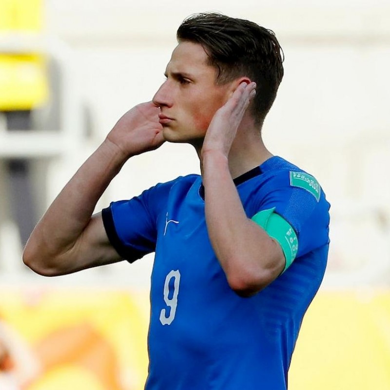 Pinamonti's Match Shirt, Italy-Poland 2019