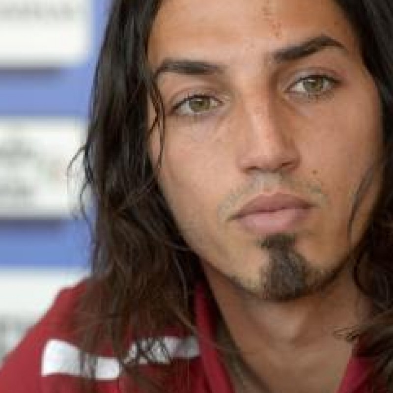 Ezequiel Schelotto cooks an Argentine dinner at your home