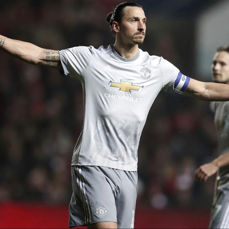 Ibrahimovic's Match-Issue/Worn Shirt, Bristol-Manchester Utd 2017