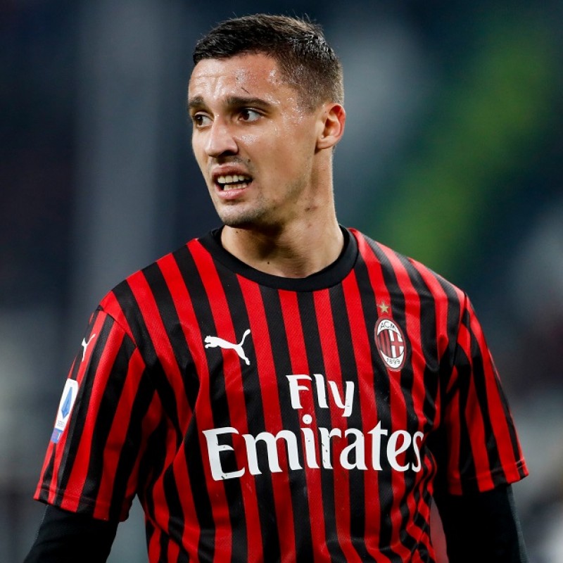 Krunic's Worn and Signed Shirt, Milan-Inter 2019