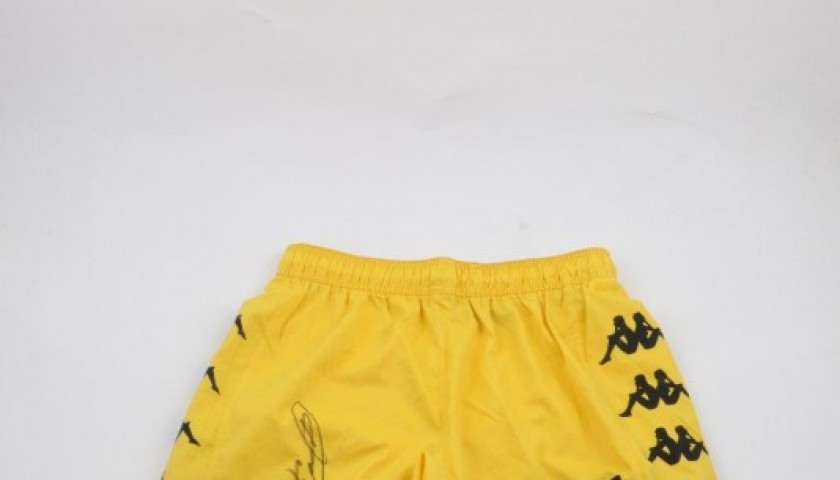 Pantaloncini Consigli Sassuolo, preparati/indossati Serie A 15/16 -  autografati - CharityStars