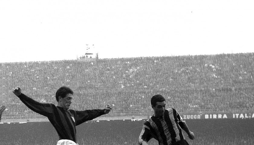 Franco Baresi ti consegna il quadro "Seconda pelle" di ...