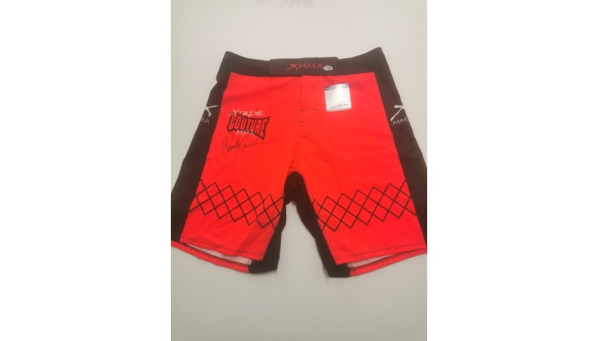 Pantaloncini UFC autografati da Randy Couture - CharityStars