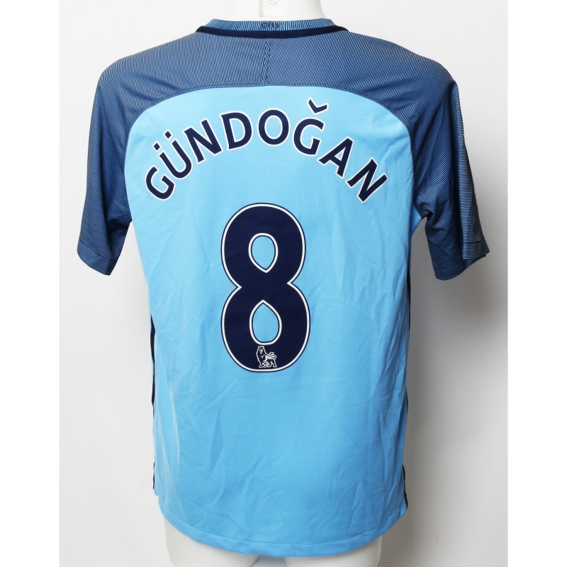 İlkay Gündoğan Manchester City FC Worn Shirt and Shorts from Season 2016|17
