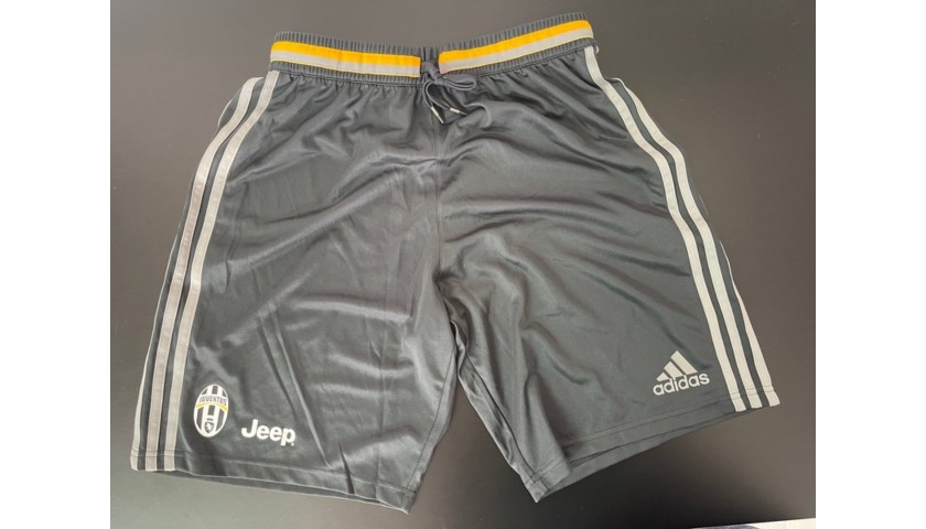 juventus training shorts