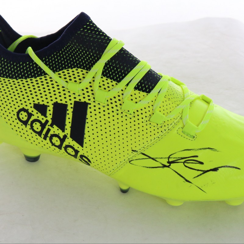 Manchester City's David Silva Player Issued Right Boot