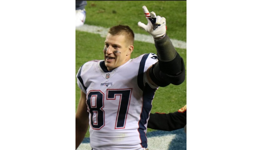 rob gronkowski autographed jersey