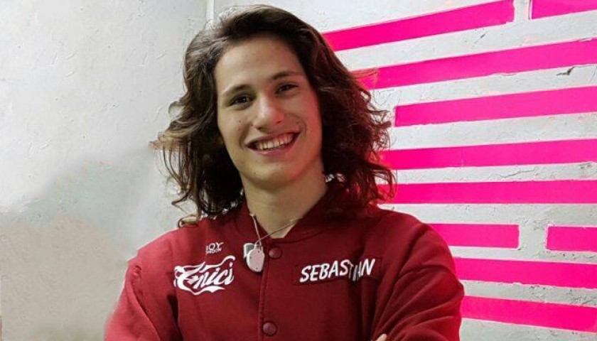 Felpa di Sebastian - Amici di Maria De Filippi - CharityStars