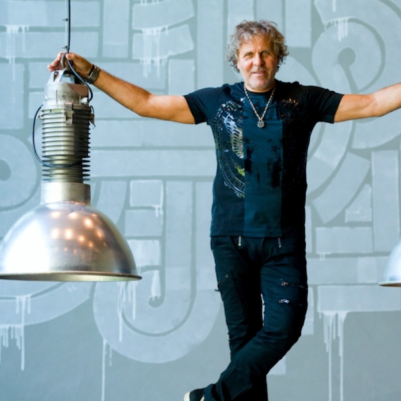 Visit Diesel'sheadquarter with Renzo Rosso, up to 20 people.