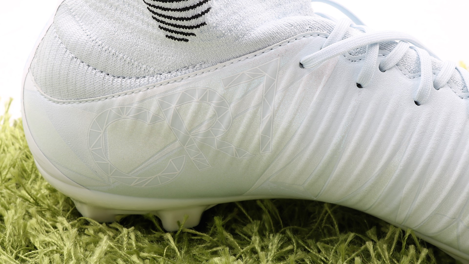 cristiano ronaldo signed cleat