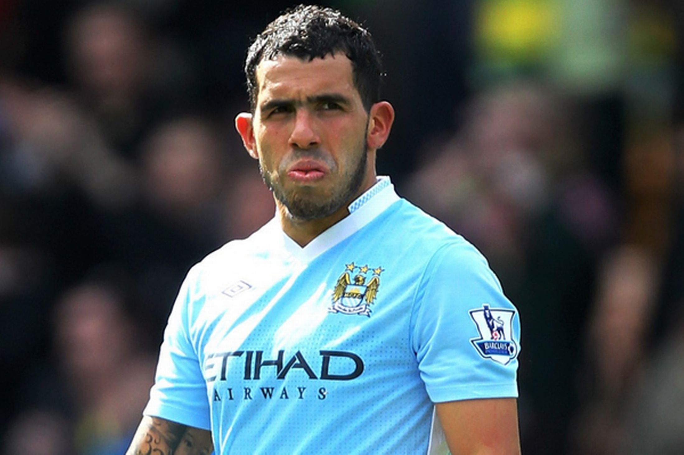 carlos tevez boots