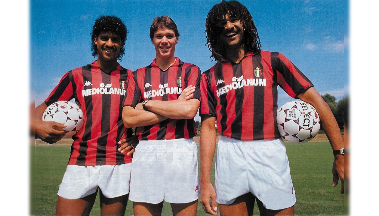 Maglia Retro Van Basten Milan, 1988/89 - Autografata - CharityStars