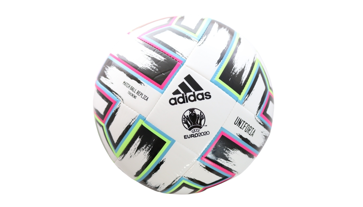 Official Euro 2020 Football - Signed by the Italy Players - CharityStars