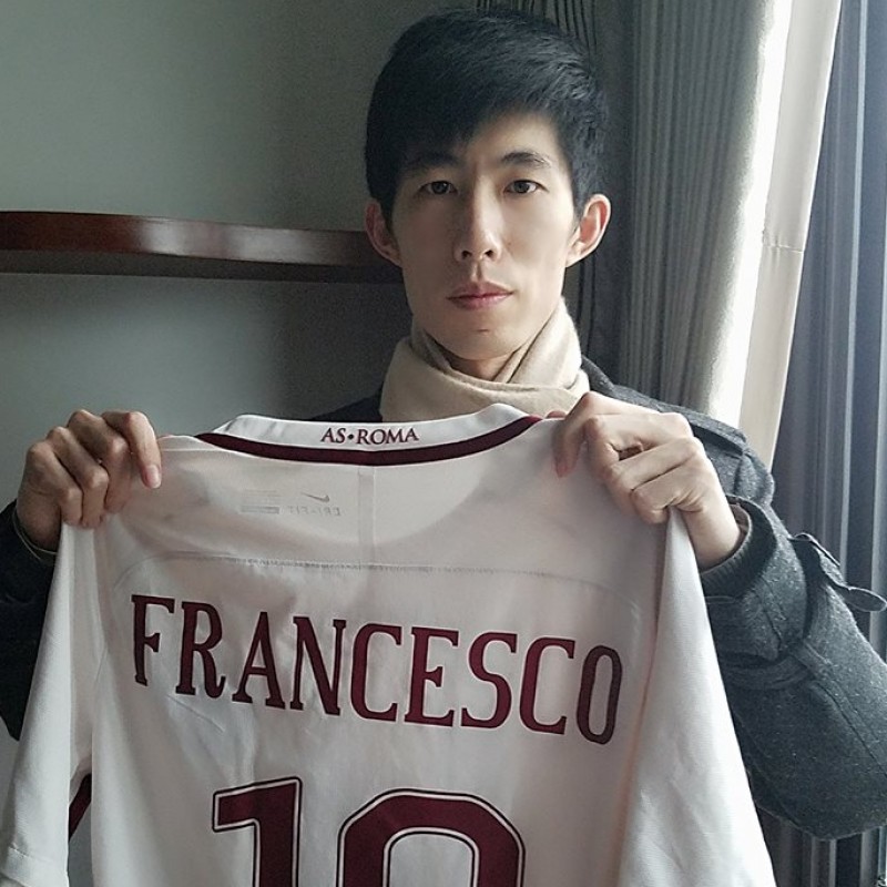 Taking Home Totti's Jersey