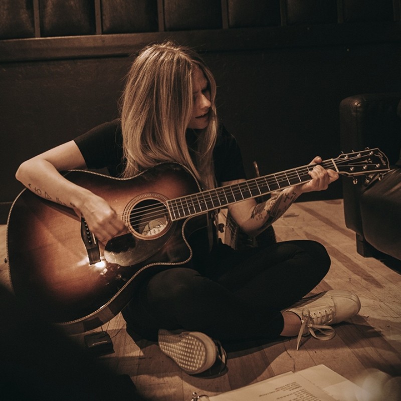 Win a Personalized Video Performance by Avril Lavigne