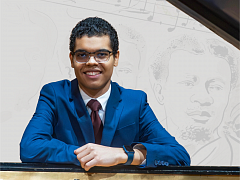 Guest Pianist and Alum Matthew Kimbley in Concert