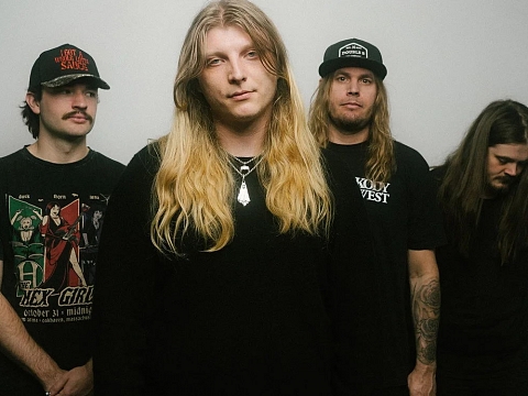 Image: Dexter and the Moonrocks