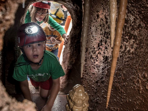 Image: CaveSim: A Simulated Cave Experience