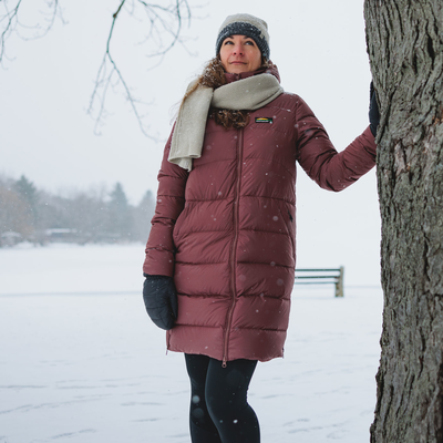 Manteau long en duvet pour femme de couleur marron