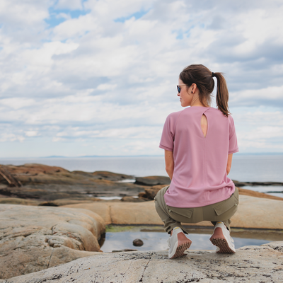 Percé - yoga t-shirt for women