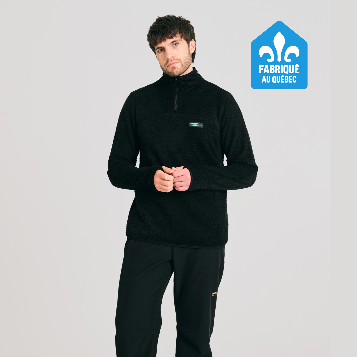 chandail thermique à col zippé pour homme de couleur noir