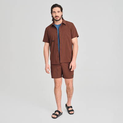 Short sport pour homme couleur brun