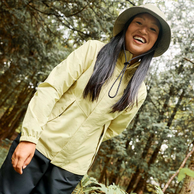 Témis - manteau de pluie couleur  jaune vert pour femme