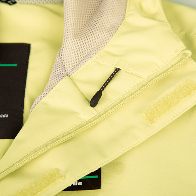 Témis - manteau de pluie couleur  jaune vert pour femme