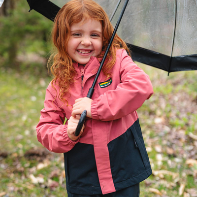 Témis - manteau de pluie couleur rose pour enfant