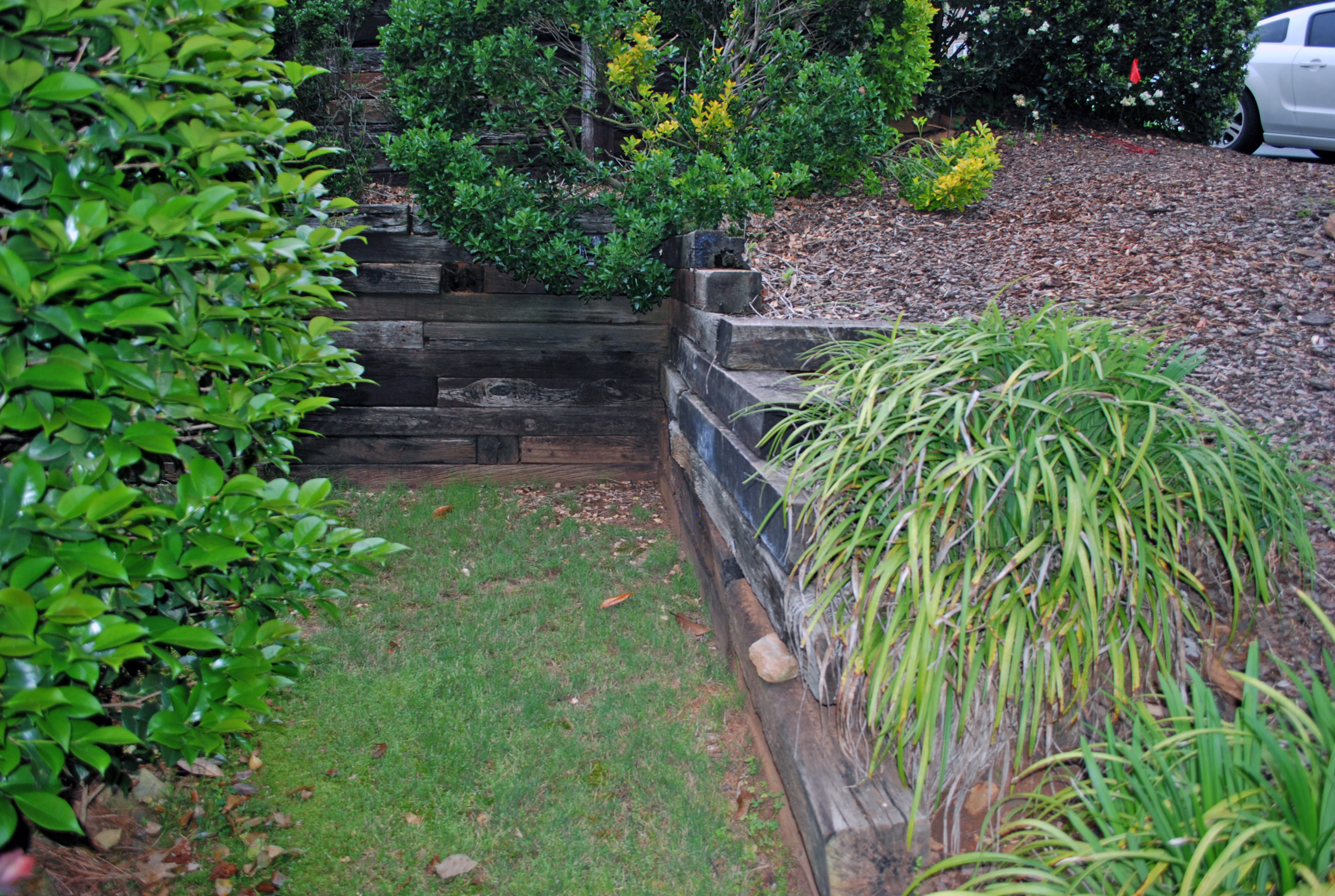 structural support retaining wall