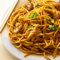 Order Chicken Lo Mein food online from China Garden Restaurant store, Pleasanton on bringmethat.com