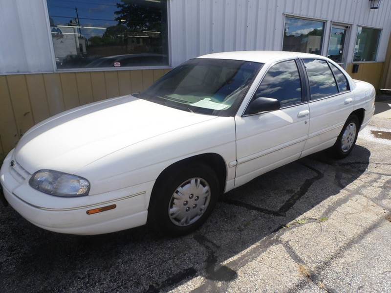 2001 Chevrolet Lumina for sale in Milwaukee, WI