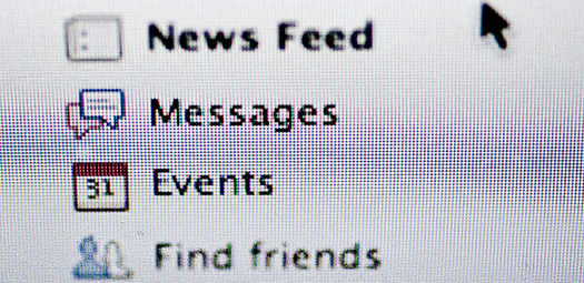 Social-Media-Newsfeed