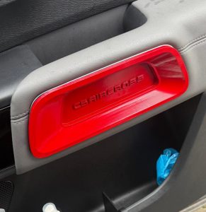 C5 Aircross'a Özel İç Kapı Kol Dayama Kapağı - Görsel 2