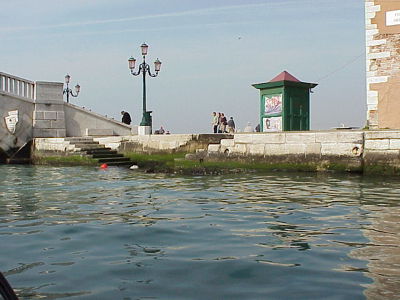 15e98e84-fe72-751c-9bcc-e3bc038b71b9-small.jpg
