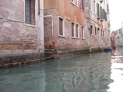 17aa4c17-49e0-40a6-bce7-606aad4e46d5-small.jpg
