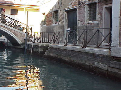 6935947f-0ec9-177f-dcdf-414af93fe2dc-small.jpg