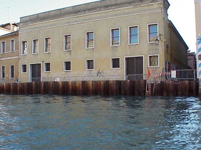 b3483549-6c1f-bf00-eb4d-b10e4edb83ad-small.jpg