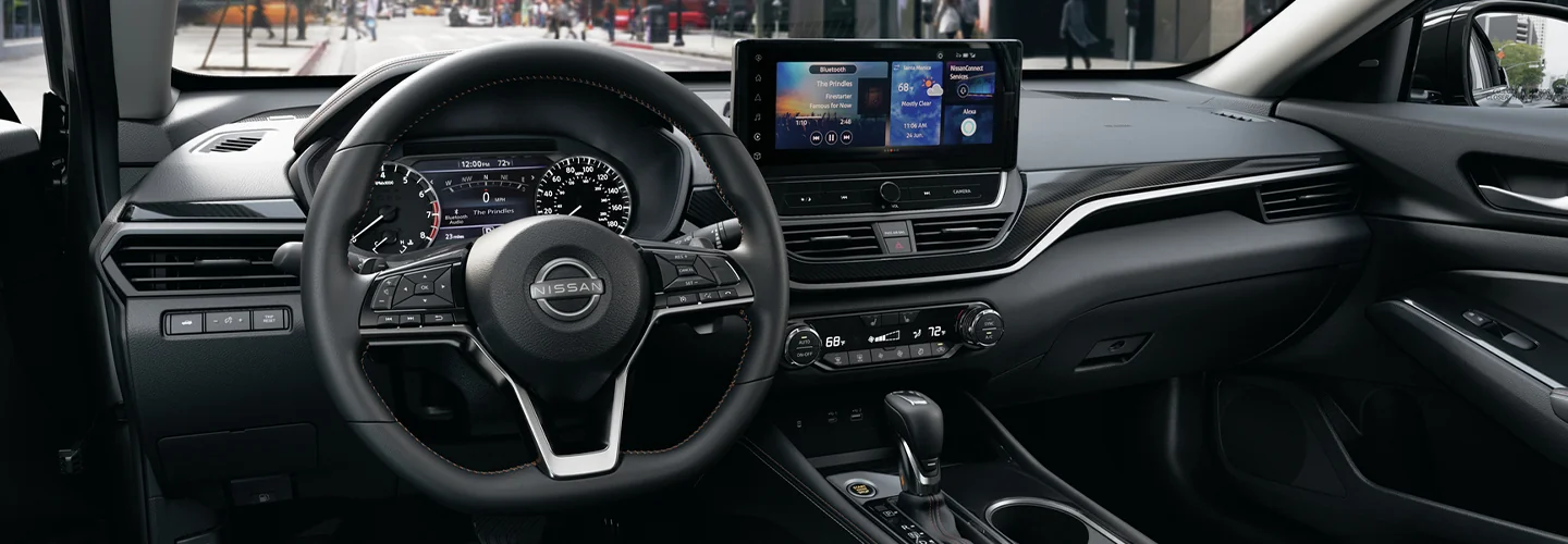 2025 Nissan Altima S interior