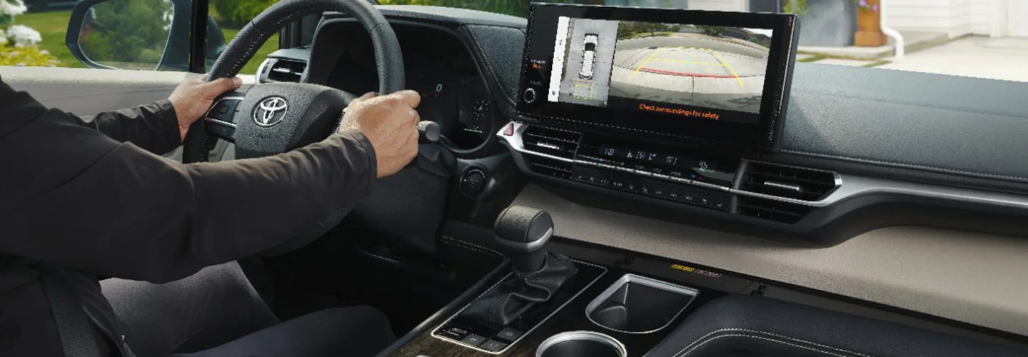 2025 Toyota Sienna Interior interior image