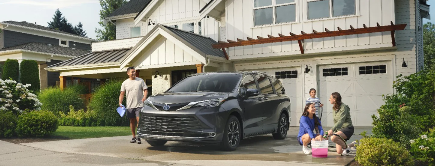 2025 Toyota Sienna Interior 