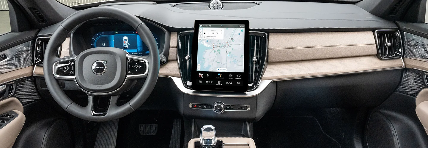 2025 Volvo XC90 Plug-in Hybrid Specs interior