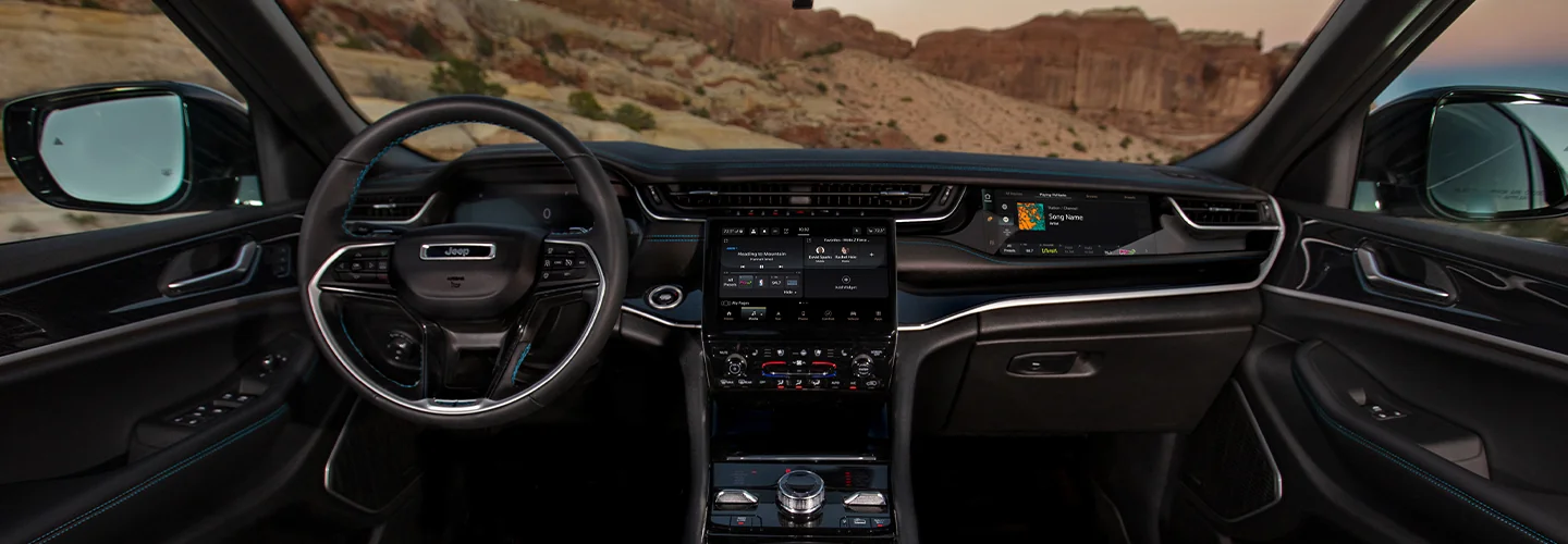 2025 Jeep Grand Cherokee interior